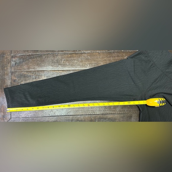 NWT Cut The Frills Textured Black Leggings Sz Medium - Picture 7 of 9